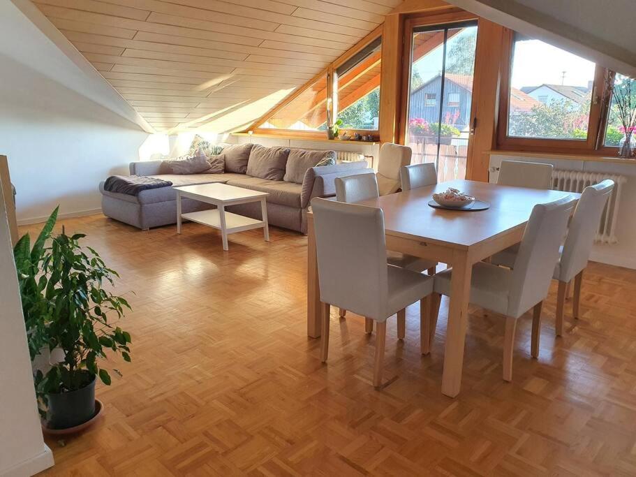 Gemuetliche Wohnung Bei Bad Waldsee Mit Balkon المظهر الخارجي الصورة